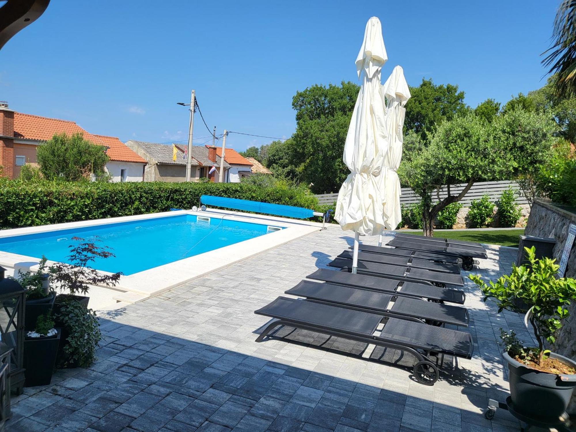 Apartmani Andiks Dramalj Exterior foto
